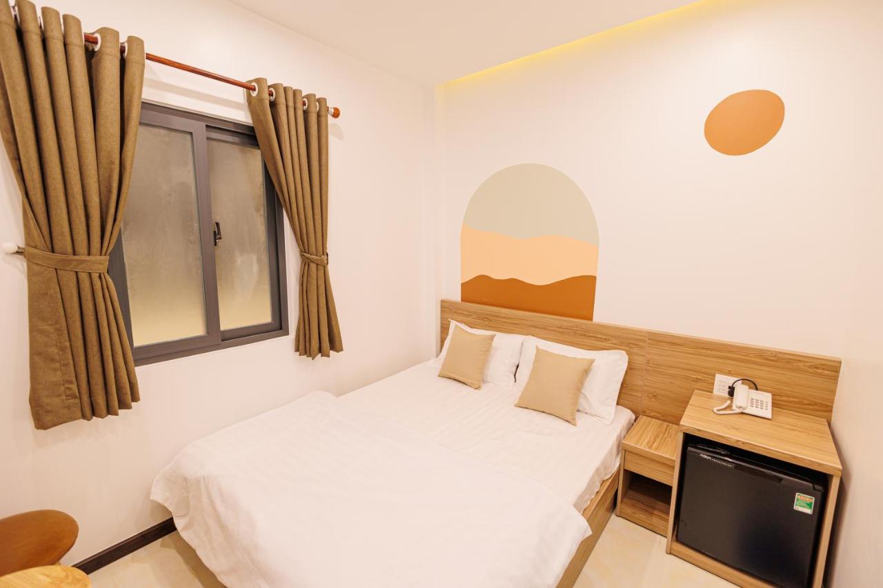 Happy Hotel Bac Lieu Bagian luar foto